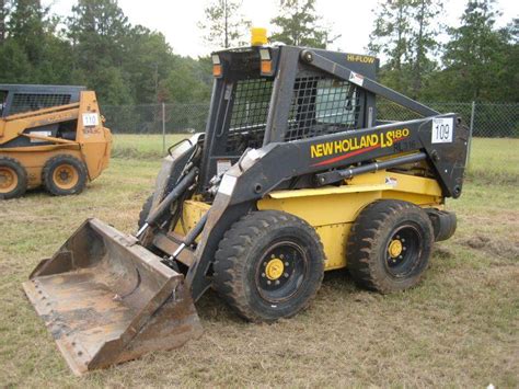 new holland ls160 skid steer loader|l160 new holland specs.